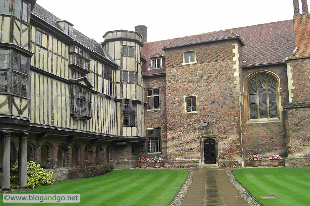 Queen's College, Cloister Court II